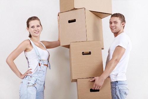 Governing law and contract terms for Finchley Storage services